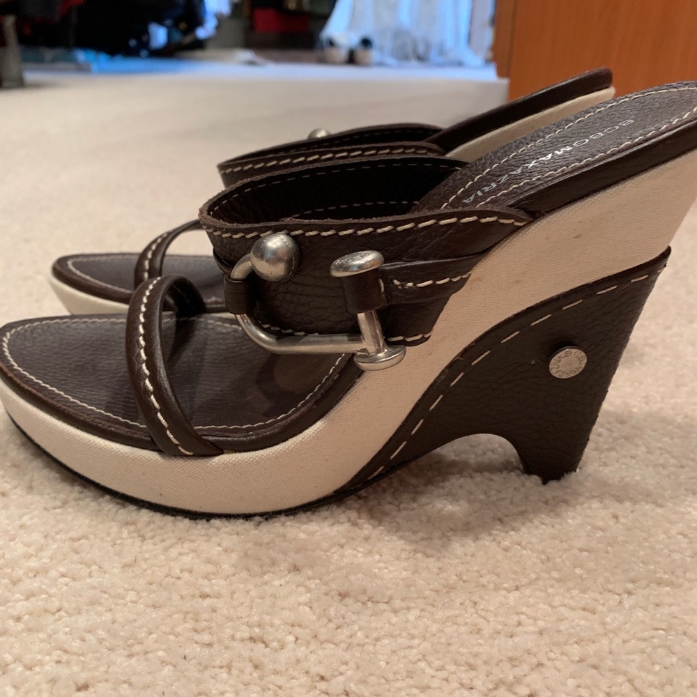 Wedges - Picture 3 of 7